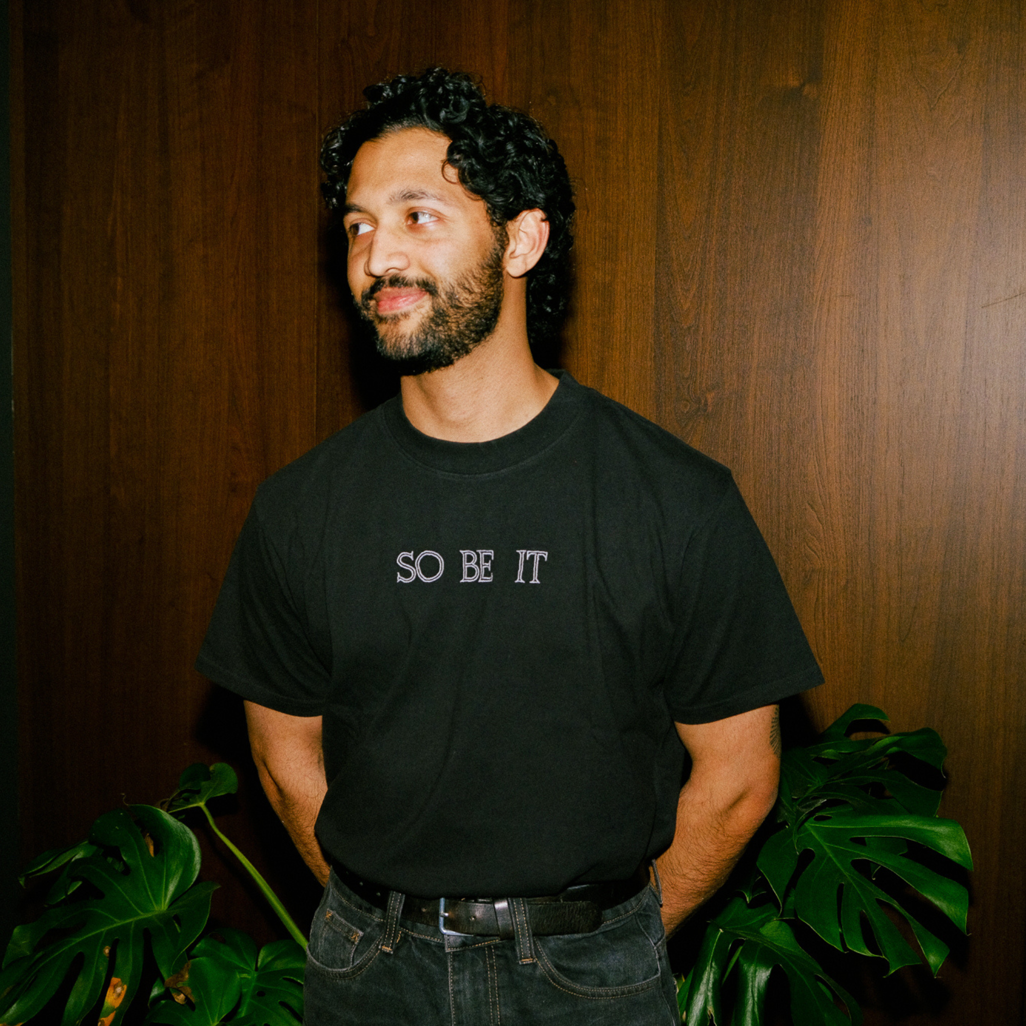 SO BE IT Vintage Black T-Shirt